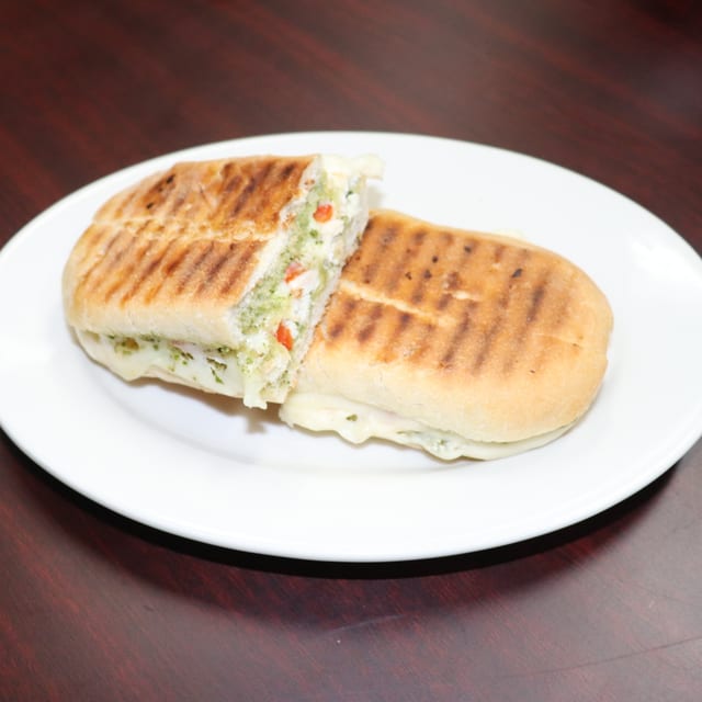 Grilled Chicken Al Pesto.