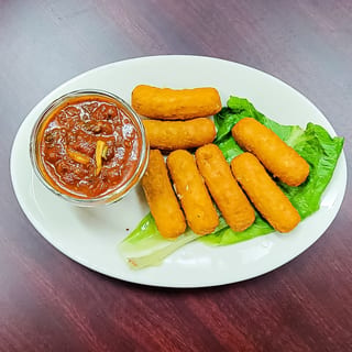 Fried Mozzarella Sticks