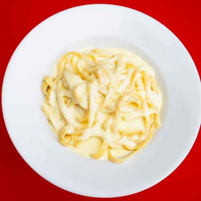 Fettuccine Alfredo (Lunch).