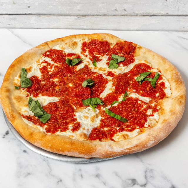 Margherita Pizza.