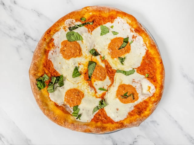 Margherita Pizza.